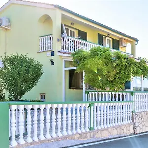  Apartment Pelicaric Dugi Otok Croatia