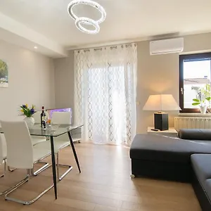 Motovunska 39 Apartman
